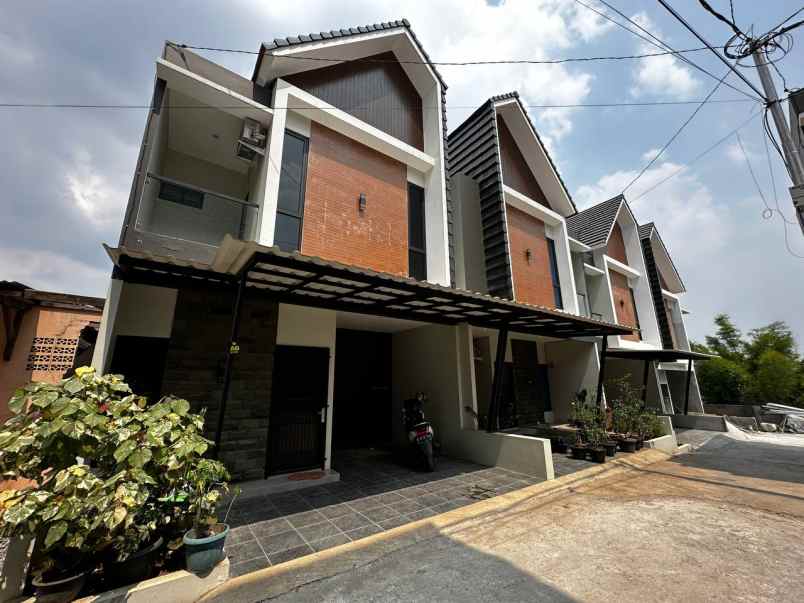rumah baru dekat toll lrt cibubur alazhar20 lap tembak