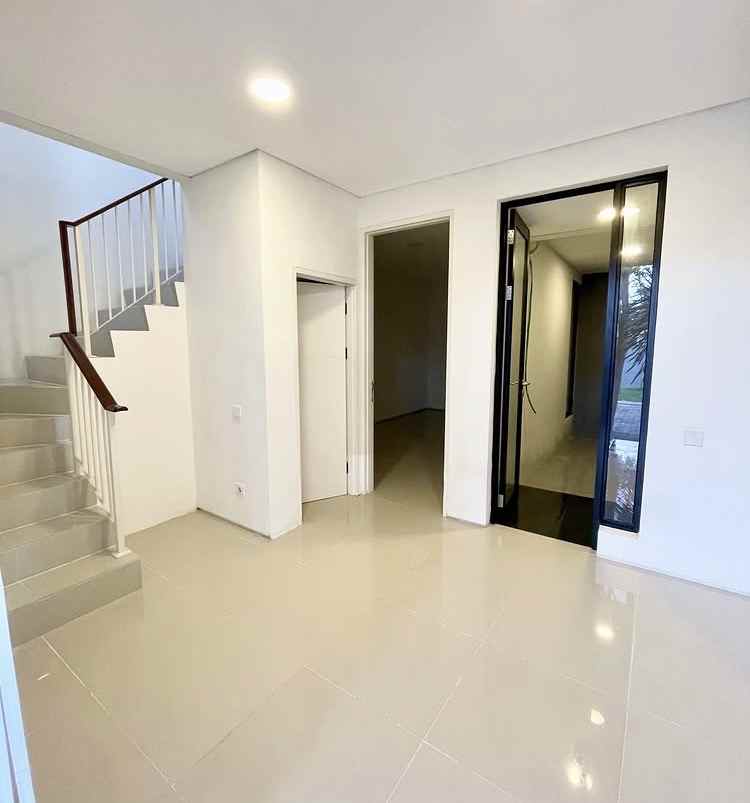 rumah baru gress sudah renov north west hill