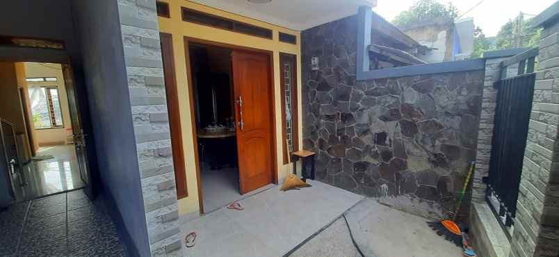 rumah baru minimalis modern di jatihandap bandung