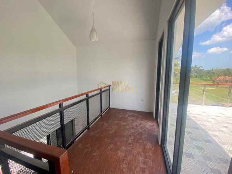 rumah cantik 7 menit ke pasar ngijon