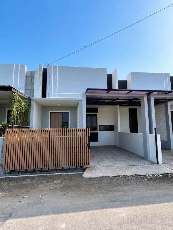 rumah cantik akses praktis lingkungan asri