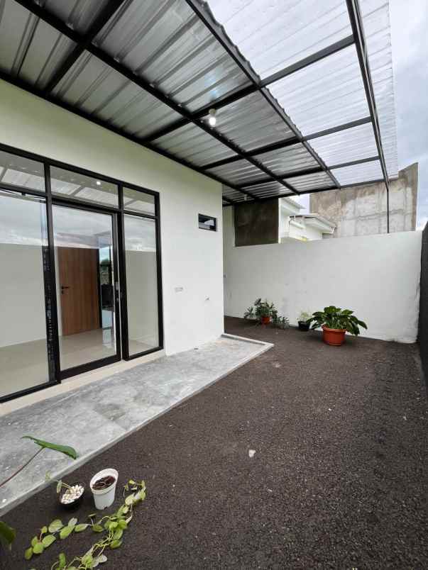 rumah cantik akses praktis lingkungan asri