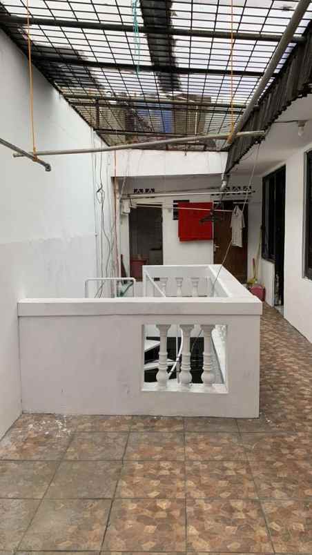 rumah cempaka putih jakarta pusat