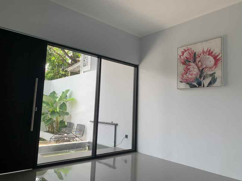 rumah cisaranten wetan