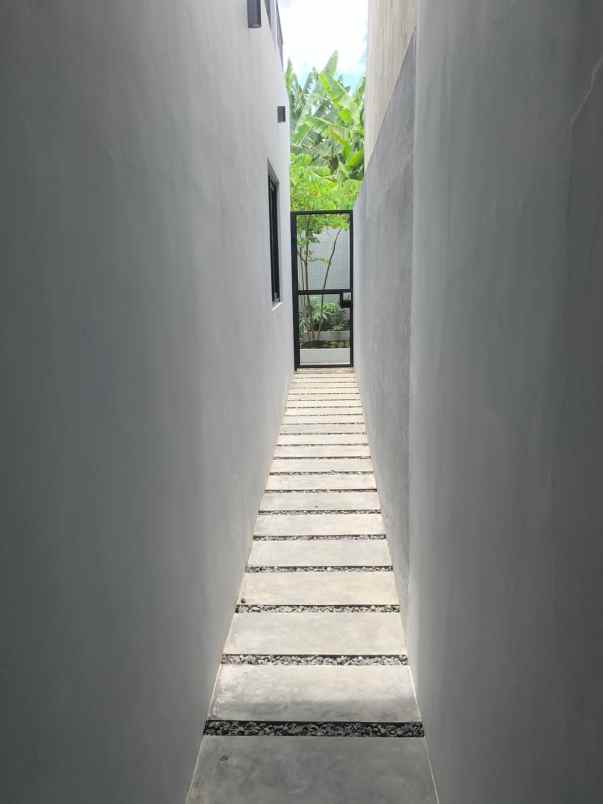 rumah cisaranten wetan