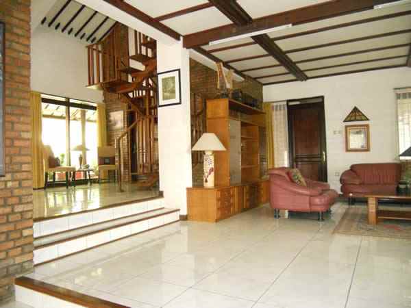 rumah cisitu