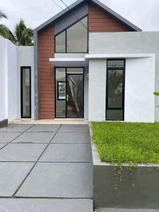 rumah dekat stasiun bisa dapet motor