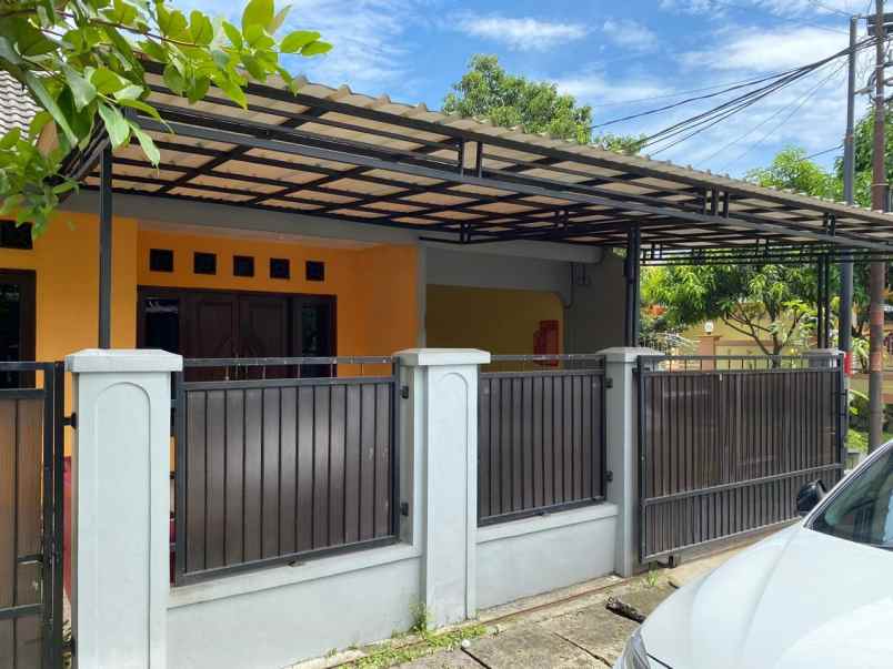 rumah dicluster green sevilla tangerang