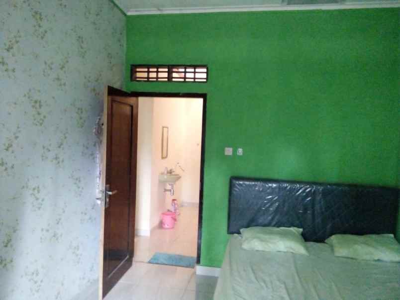 rumah dijual dekat exit tol dan pasar induk cikopo