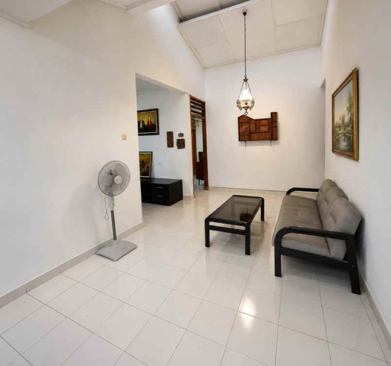 rumah disewakan di kalibata