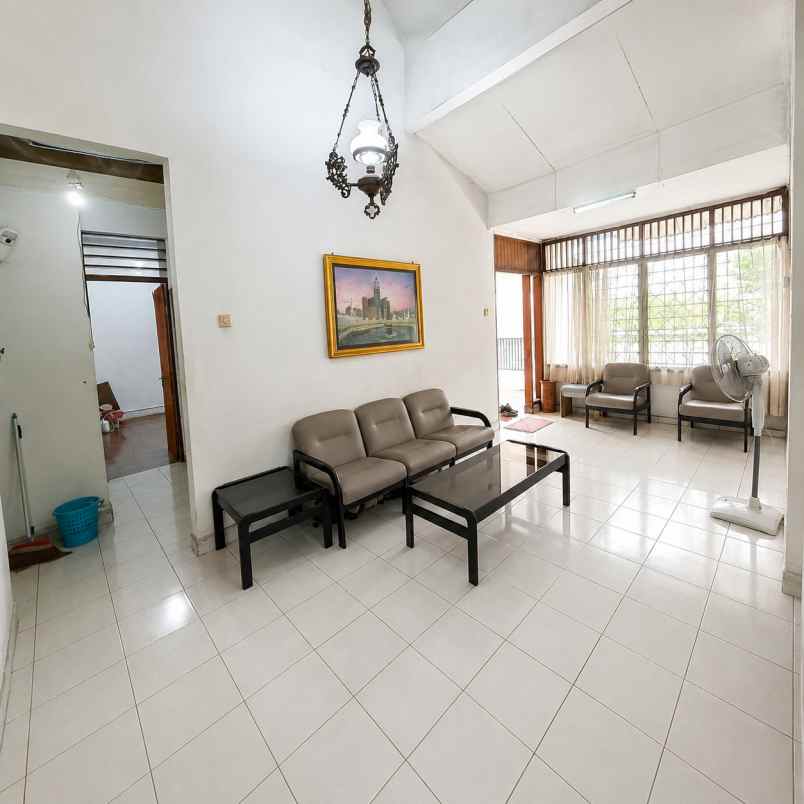 rumah disewakan di kalibata