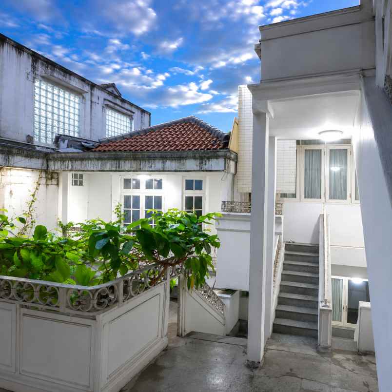 rumah disewakan di menteng