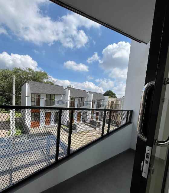 rumah hegarmanah habitat land