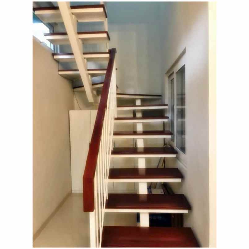 rumah jalan raya tajur cluster