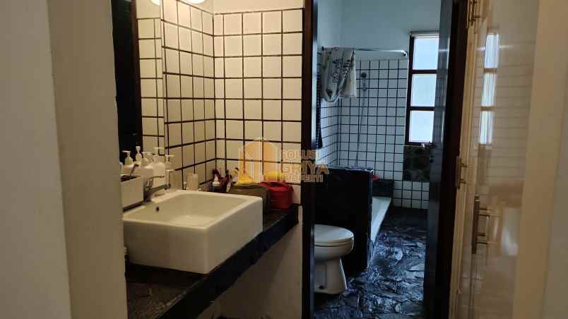 rumah jl bogor nirwana residence