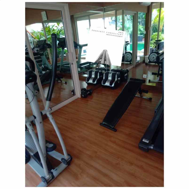 rumah jl hang tuah jakarta selatan