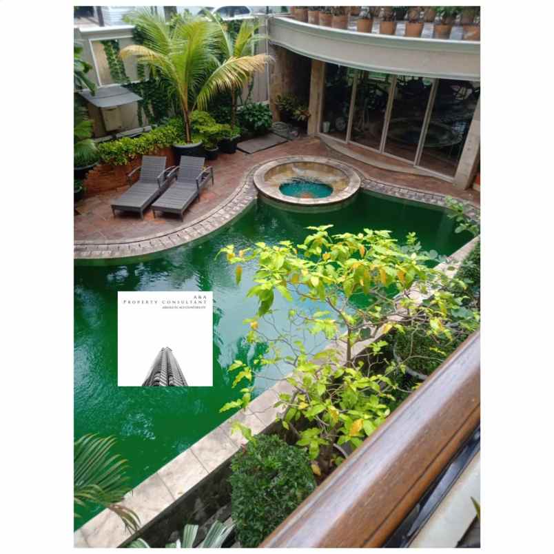 rumah jl hang tuah jakarta selatan