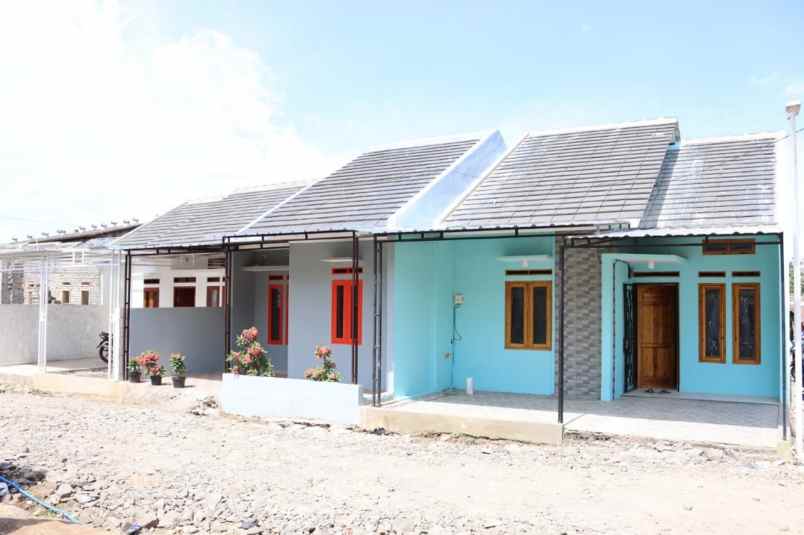 rumah jl jati mekar malakasari