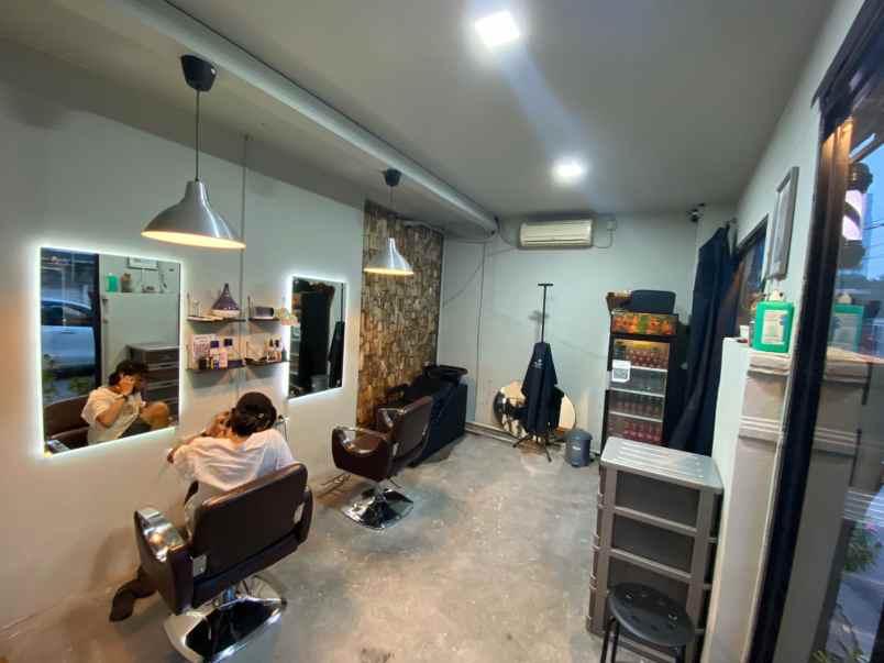 rumah jl lapangan bola kebun jeruk