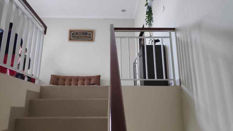 rumah jl masjid raya