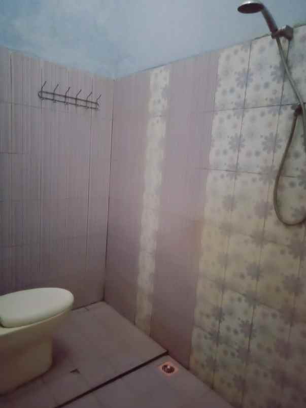 rumah jl mirah delima 5 6 no 11