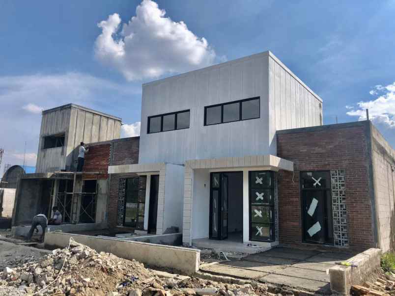 rumah jl parakan saat dalam