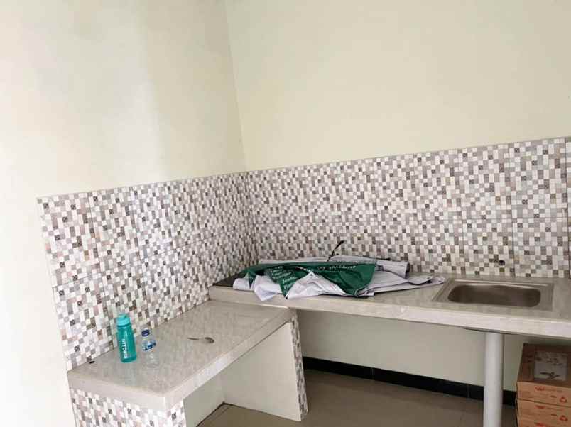 rumah jl raya jatiasih kec