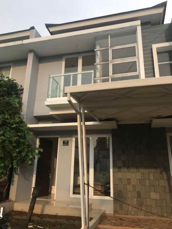 rumah jl raya kranggan