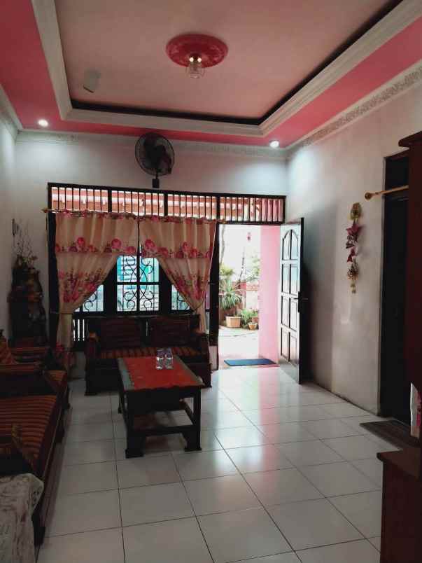 rumah kalibanteng semarang barat