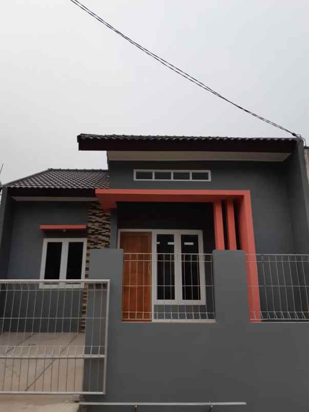 rumah kampung kebayunan tapos