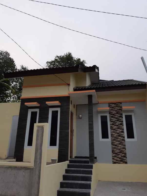 rumah kampung kebayunan tapos