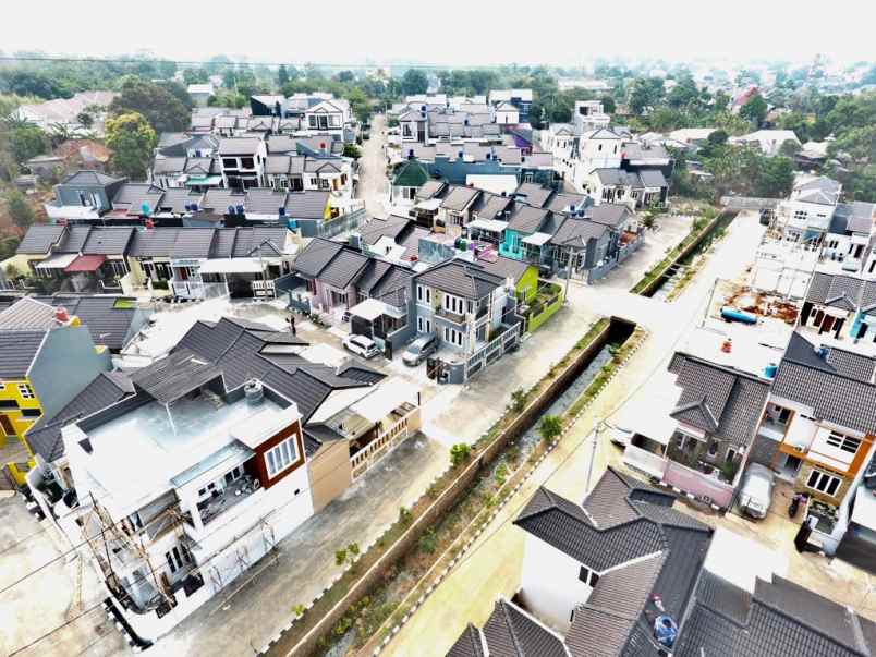 rumah kampung kebayunan tapos