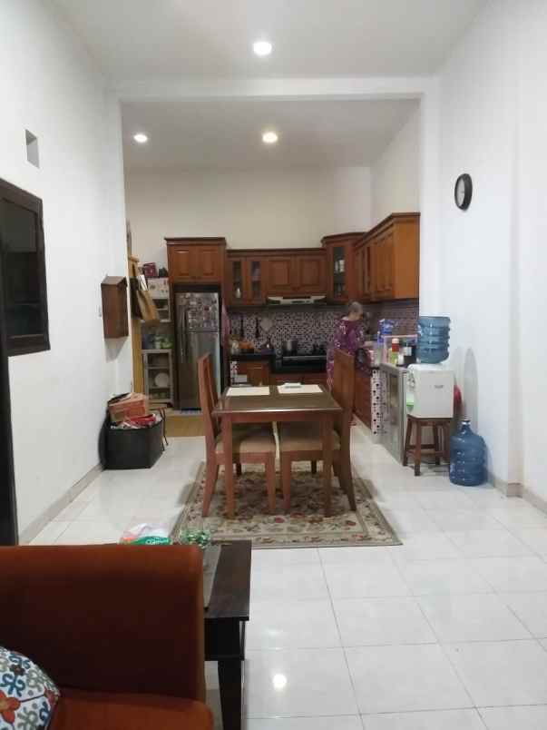 rumah komplek bea cukai