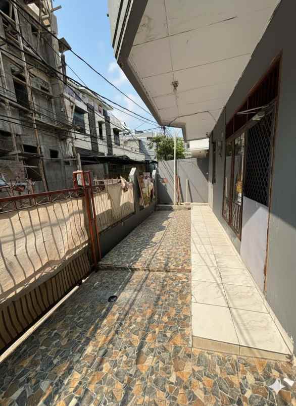 rumah kost dijual di grogol sudah full terisi