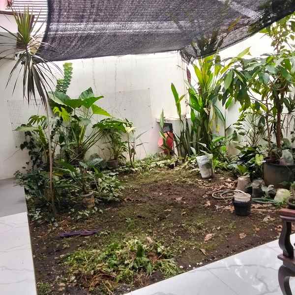 rumah mewah siap huni dalam perumahan di maguwoharjo