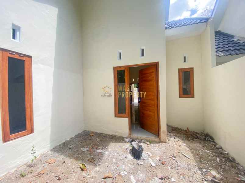 rumah minimalis siap huni di moyudan sleman