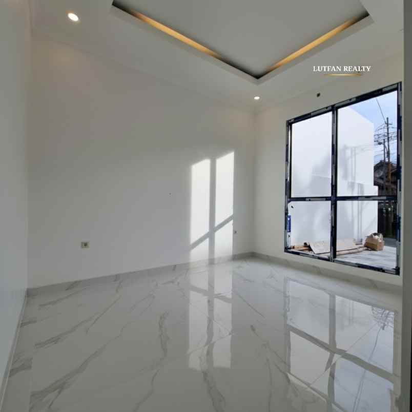 rumah modern minimalis pejaten barat