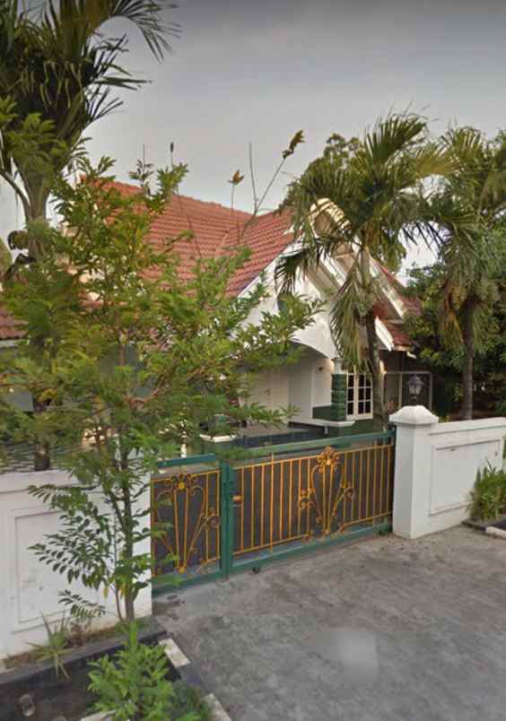 rumah ok bebas banjir di jatiwaringin asri