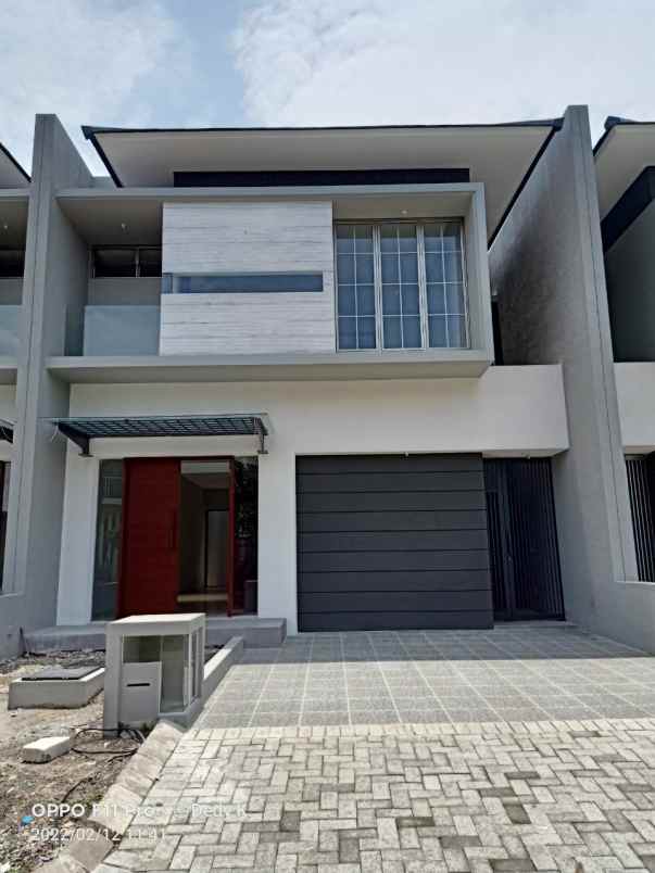 rumah royal residence