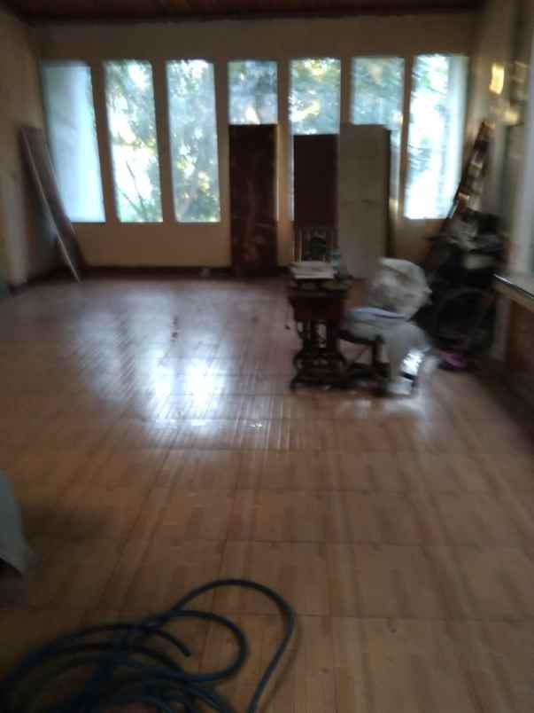 rumah ruko menceng jak bar