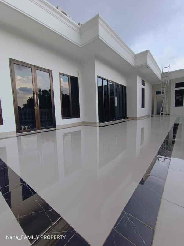 rumah second 2 lantai di joglo
