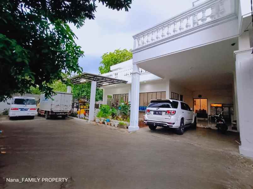 rumah second 2 lantai di joglo