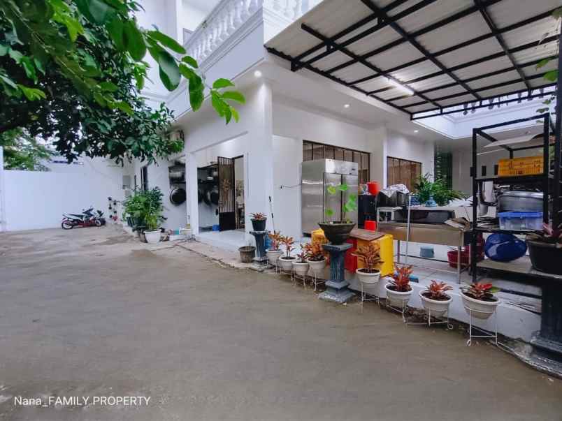 rumah second 2 lantai di joglo