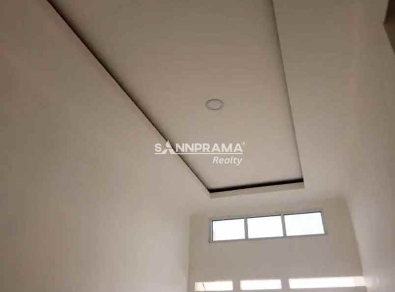 rumah second minimalis dalam cluster di bedahan depok