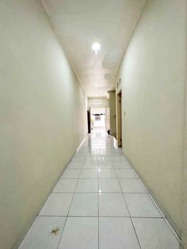 rumah second minimalis di pasar minggu jakarta selatan