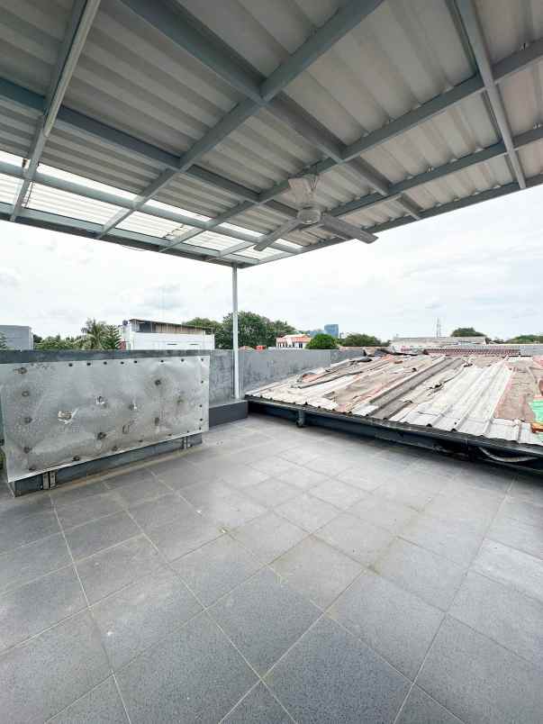 rumah second minimalis di pasar minggu jakarta selatan