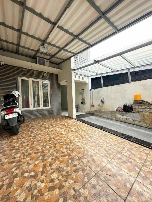 rumah second minimalis di pasar minggu jakarta selatan