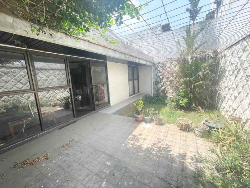 rumah siap huni bebas banjir di jelambar