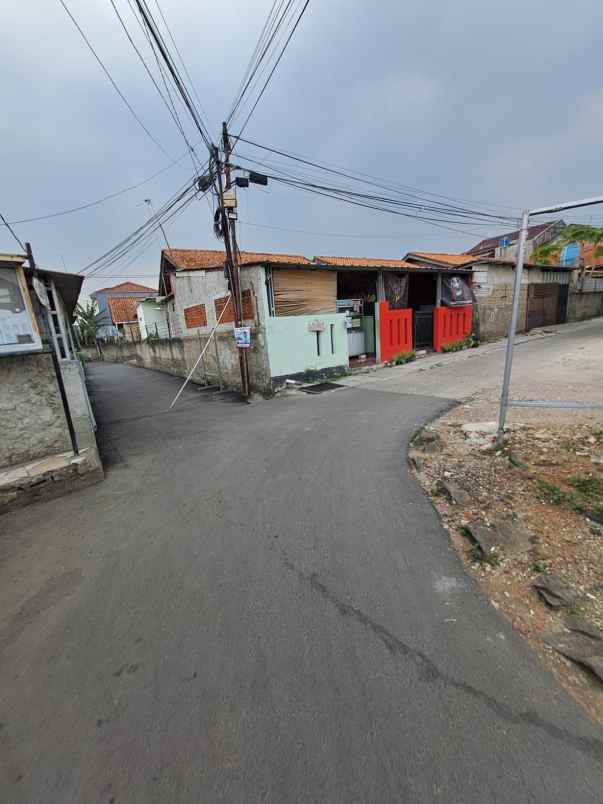 rumah siap huni bonus kios di margonda depok