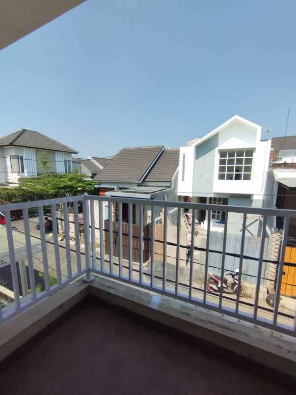 rumah siap huni di simpang sulfat utara kota malang